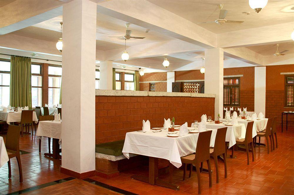 Olde Bangalore Resort And Convention Center Devanahalli Exterior foto